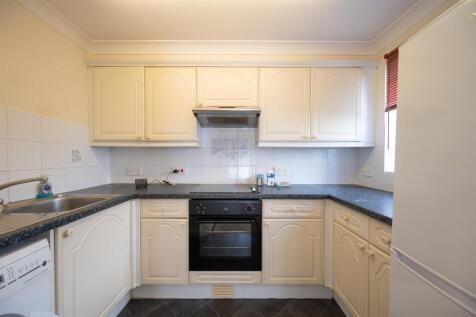 Flat 5 Bank House 25 16.jpg