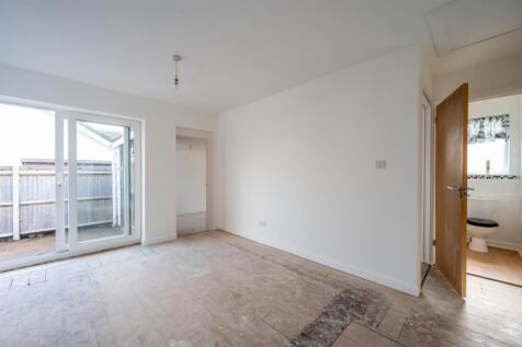 1aEastokeAvenue221.jpg