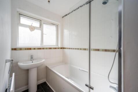 1aEastokeAvenue225.jpg