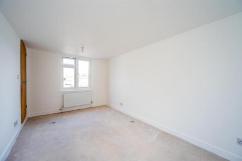 1aEastokeAvenue2214.jpg