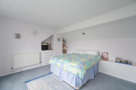 22 Ilex Walk 25 10.jpg