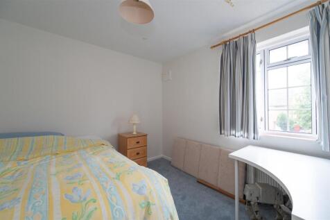 22 Ilex Walk 25 14.jpg