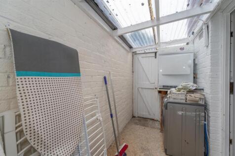 22 Ilex Walk 25 28.jpg