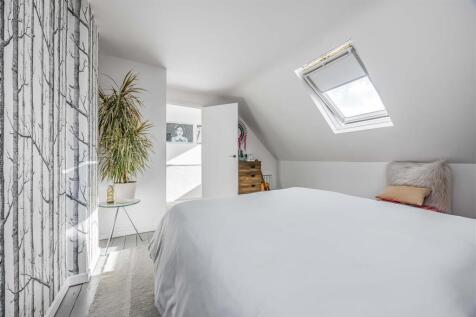 57 St Thomas Avenue, Hayling Island-Small-PorticoM