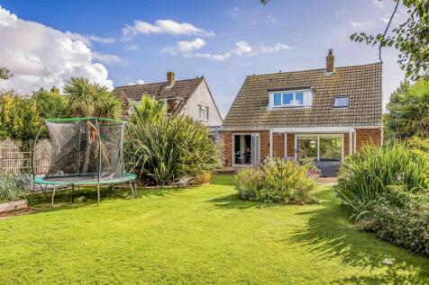 57 St Thomas Avenue, Hayling Island-Small-PorticoM