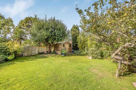 57 St Thomas Avenue, Hayling Island-Small-PorticoM