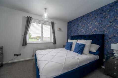 9 Pebble Close 25 10.jpg