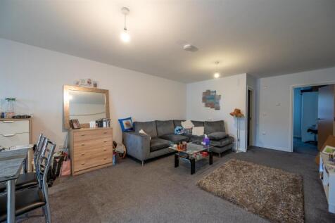 Flat 8 Stonemans view 24 10.jpg