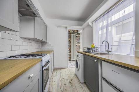 63 Oxford Road, Southsea-PorticoMarketing-Arden&amp;Wa