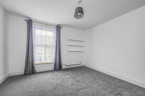 63 Oxford Road, Southsea-PorticoMarketing-Arden&amp;Wa