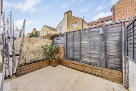 63 Oxford Road, Southsea-PorticoMarketing-Arden&amp;Wa