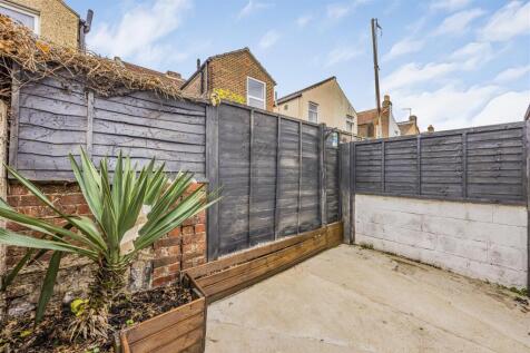 63 Oxford Road, Southsea-PorticoMarketing-Arden&amp;Wa