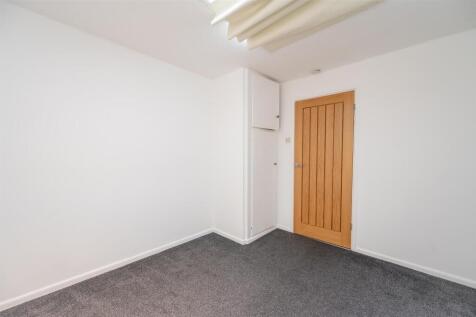 Flat 5 128 Elm Grove 25 12.jpg