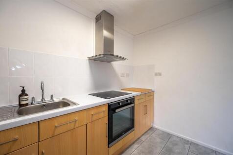 Flat 5 128 Elm Grove 25 19.jpg