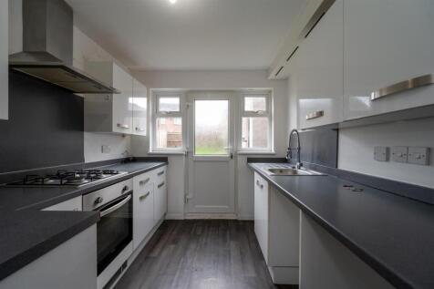 355 Purbrook Way 25 6.jpg