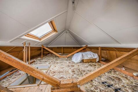 66 Durley Avenue, Cowplain-Small-PorticoMarketing-