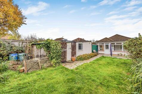 66 Durley Avenue, Cowplain-Small-PorticoMarketing-