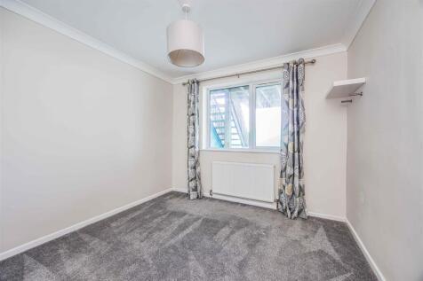 23 Sandy Beach Estate, Hayling Island-Small-Portic