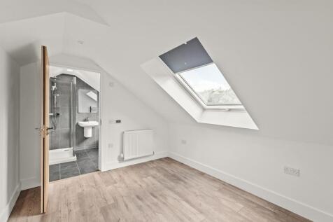 Bedroom/Dressing Room
