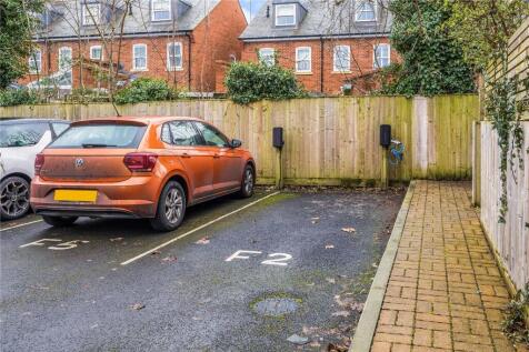 Parking / Ev