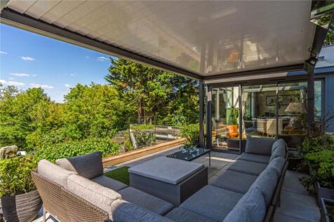 Top Floor Terrace