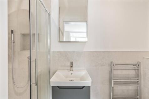 Bed 2 En-Suite