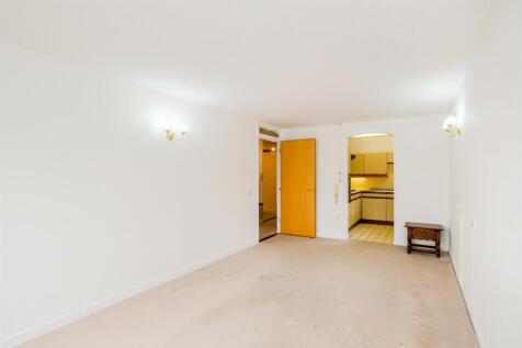 22 Oak Lodge-10_web.jpg