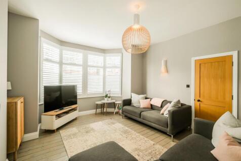 62 Woodlands Avenue-17_web.jpg