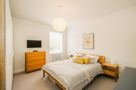 62 Woodlands Avenue-7_web.jpg