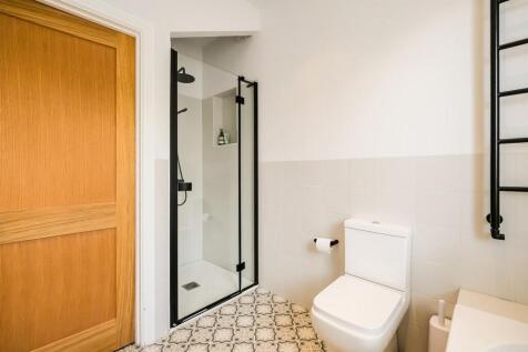 62 Woodlands Avenue-3_web.jpg