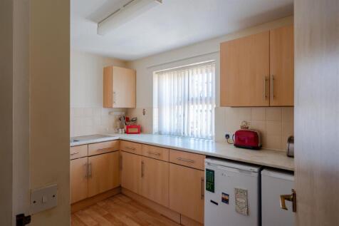 20 Westleigh Court - high res-06860.jpg