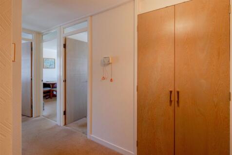 20 Westleigh Court - high res-06872.jpg