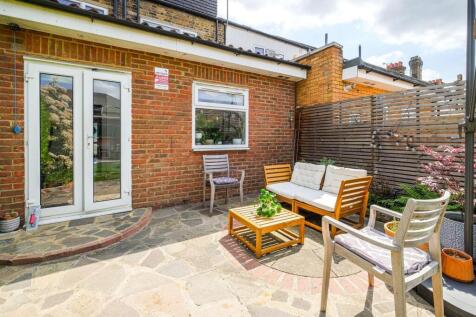 187 Cambridge Road-3_web.jpg