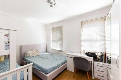 150 Cann Hall Road-2.JPG