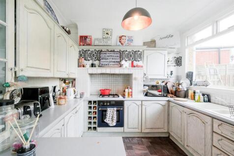 1 Reydon Avenue-8_web.jpg
