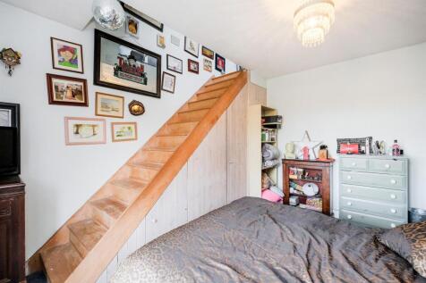 1 Reydon Avenue-22_web.jpg