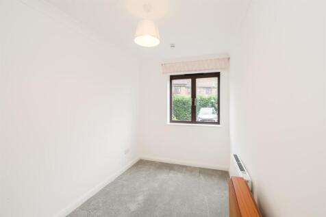 27 Winningales Court-5_web.jpg