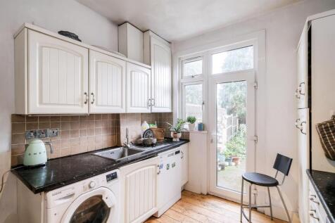 105 Belgrave Road-12_web.jpg