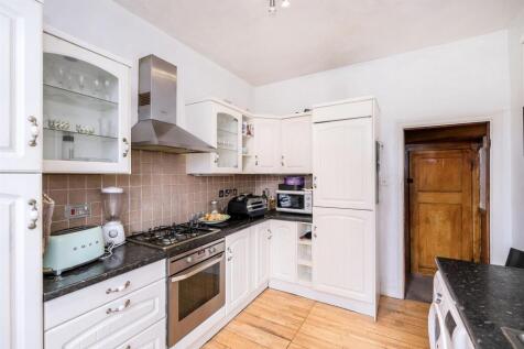 105 Belgrave Road-13_web.jpg