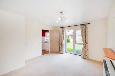 28 Westleigh Court-15_web.jpg