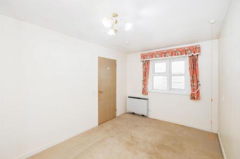 28 Westleigh Court-8_web.jpg