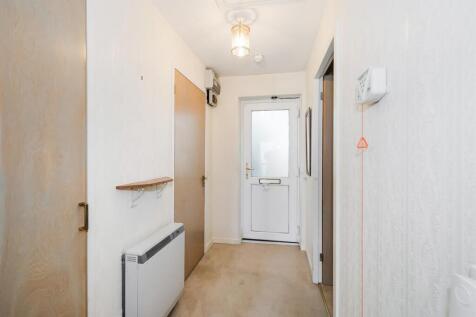 28 Westleigh Court-24_web.jpg