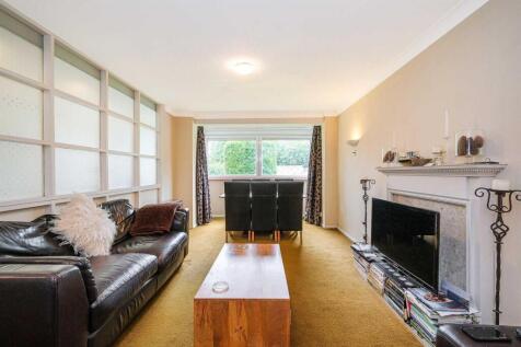11 Trent Court-14.JPG