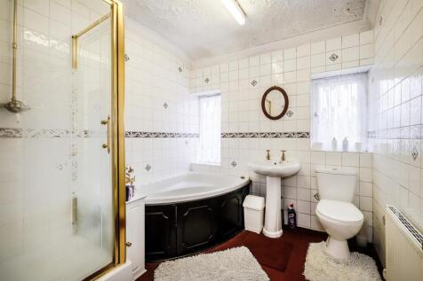 98 Redbridge Lane West-9_web.jpg