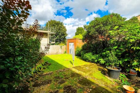 2 Nightingale court-28_web.jpg