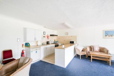 45 Ennerdale Court-17.JPG