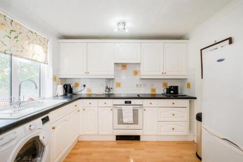 32 Westminster Ct-9_web.jpg