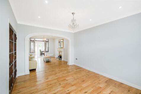 16 Peaketon Ave-2.jpg