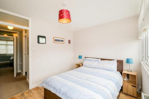 16 Carlton Terrace-9_web.jpg