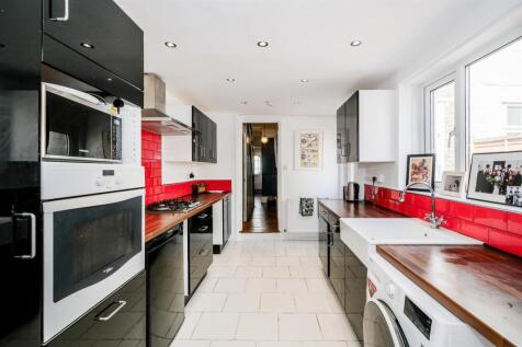 20 Reginald Road-14.jpg